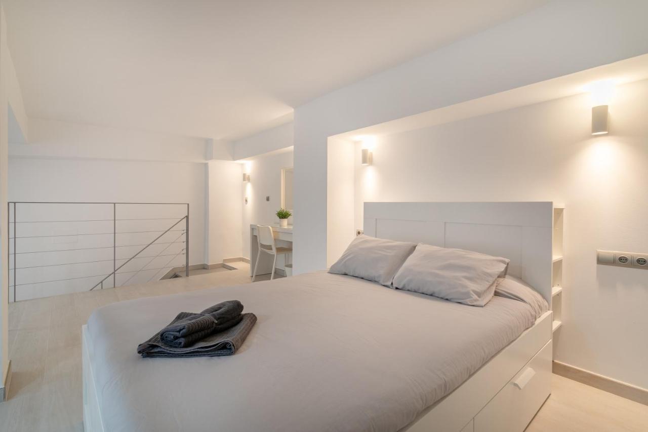 Alison'S Loft Apartment Alicante Bagian luar foto