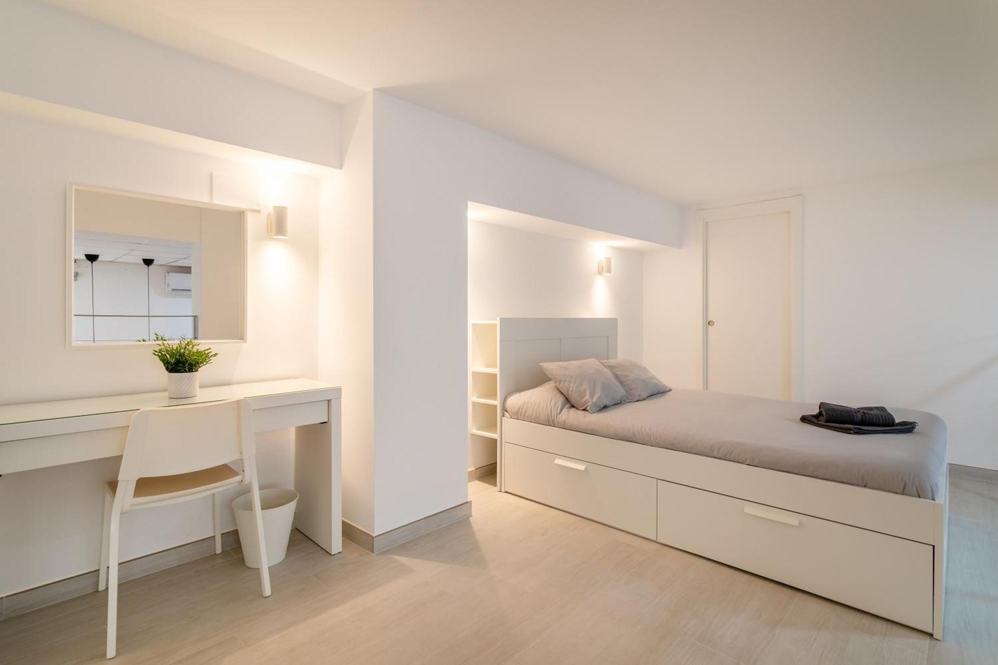 Alison'S Loft Apartment Alicante Bagian luar foto